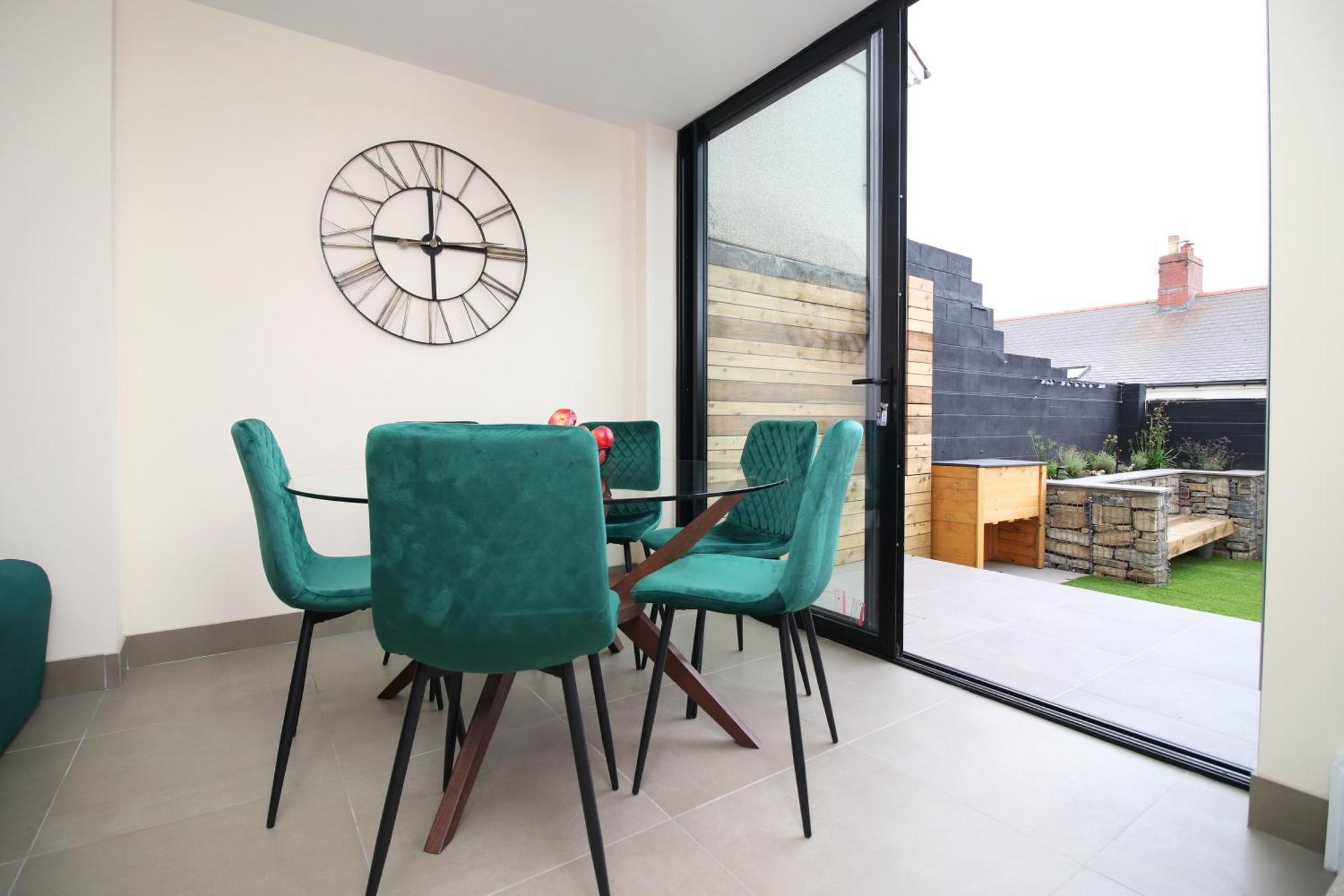 Luxury 4 Bedroom 4 Ensuite Home In Penarth Cardiff Eksteriør bilde